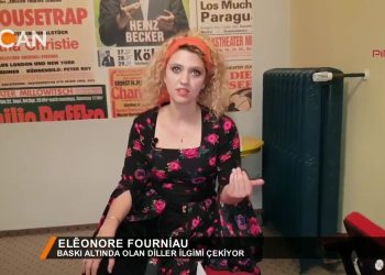 079 – 2018-06-22 – ELEONORE FOURNIAU_BASKI ALTINDA OLAN DiLLER iLGiMi CEKIYOR