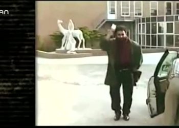 010 • 2018 12·06 • BELGESEL • AHMET KAYA • UÇURTMAN TELLERE TAKILDl