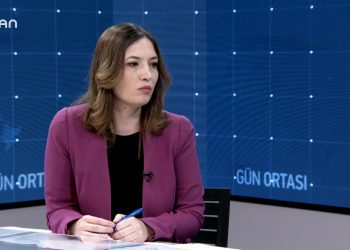 011 – 2019-05-01 – GÜN ORTASI- 1 MAYIS ÖZEL PROGRAM!- NEVİNYILDIZ – SAKİNE ESENGÜLYILMAZ 01.05.2019
