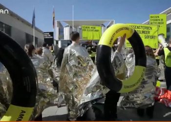 211 – 2019- 10-26 – “TÜRKİYEYÜZLERCE MÜLTECİYİZORLA SURİYE’YE GÖNDERDİ”