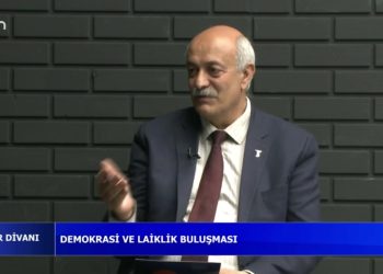 İbrahim Karakaya İle Canlar Divanı. Konuk: Aydın Deniz, İlknur Birol, Levent Gökçek, Tayfun Budak