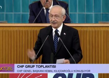 CHP Grup Toplantısı – CHP Genel Başkanı Kemal Kılıçdaroğlu Kobuşuyor