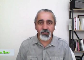 Diren Keser’in Sunduğu Yerel Saat Programının KonuğuTiyatro Sanatçısı Berfin Emektar