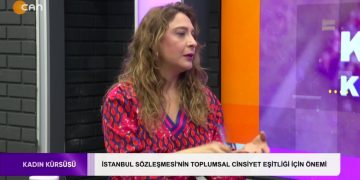 Nergiz Güzel’in sunumuyla Kadın Kürsüsü programı bugün konuğu Sümeyye Köse ile İstanbul Sözleşmesi’nin toplumsal Önemini Ele Alıyor