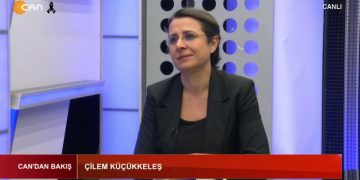Depremin 36. Gününde, Veli Haydar Güleç, Çilem Küçükkeleş ve Ali Kenanoğlu Can’dan Bakış’da Gazi Katliamı’nın 28. Yılını ve Türkiye’nin Seçim Gündemini Tartışıyor.