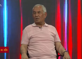 Zeynep Enhas’ın sunduğu Çaxa We Bi Xêr programının bugünkü konukları ; 
 Demir Çelik ve Evrim Ali