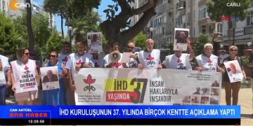 Alevilerden ÇEDES projesine tepkiler devam ediyor. -84 Yaşındaki Mehmet Emin Özkan 27 yıl sonra cezaevinden çıktı. -Akaryakıt ve doğalgaz zammına tepkiler. Elif Sonzamancı ile Can Aktüel Ana Haber’de