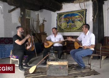 Cihan Çelik’in hazırlayıp sunduğu Koçgiri programının bu haftaki konukları: Özgür Sarıkaya & Ferhat Sarıkaya