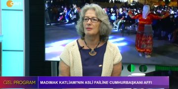 Çilem Küçükkeleş’in hazırlayıp sunduğu Özel Programın konukları: -DAD Eş Genel Başkanı – Kadriye Doğan -AABK Eşit Başkanı – Nevin Kamilağaoğlu -Yeşil Sol Parti Büyük Kadın Konferansı -Madımak Katliamı’nın Failine Cumhurbaşkanı Affı -Okullara İmam Atama Projesi