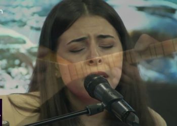 Hasan Sağlam’ın hazırlayıp sunduğu Çe Ma programının bu haftaki konukları: Simge Karaduman ve Barış Kılıçlı