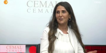 Hüseyin Kelleci’nin hazırlayıp sunduğu Cemal Cemale programının konukları Eğitmen Hülya Güntaş, Emek Partisi Ümraniye İlçe Başkanı Sami Evren ve Chp Maltepe Meclis Üyesi Avukat Durmuş Türk