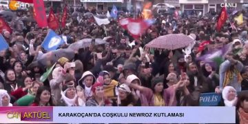 Karakoçan’da Newroz Ateşi Yakıldı.
