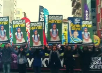 Avusturya Alevi Birlikleri Federasyonu’nun 13 Yıl Süren Hukuki Mücadelesi Sonucu Aleviliğin ‘İnanç’  Olarak Tanınması. Attila Taş İle Açık Kayıt. Konuklar: Özgür Turak, Mehmet Karabulut, Gani Kaplan Sizlerle..