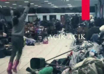 Asgari ücret ve eytlilerin durumunu sendikal bakış açısıyla değerlendirileceği, Attila Taş ile Açık Kayıt progamının konukları Kesk Eş Genel Başkanı Mehmet Bozgeyik ve Bağımsız Maden İşçileri Sendikası İş Sağlığı ve Güvenliği Genel Sekreteri Engin Köse.