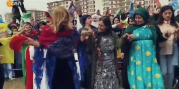 Pınar Aydınlar’ın Hazırlayıp Sunduğu Can’dan Cana Programı Bu akşam  Bahar Doğan Ve Ali Kaya Arı İle Can Tv’de