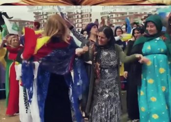 Pınar Aydınlar’ın hazırlayıp sunduğu Candan Cana Programının konukları:
-Cihan Çelik  ve -Songül Bulur