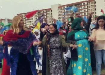 Pınar Aydınlar’ın Hazırlayıp Sunduğu Can’dan Cana Programının Konukları: 
– Resül Varış, 
– Fethi Akyüz, 
 Can’dan Cana Sizlerle.