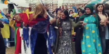 Pınar Aydınlar’ın hazırlayıp sunduğu Candan Cana Programının konukları:
*Onur Yamaç ve *Nesrin ulusu.