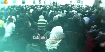 ibrahim Karakaya’nın hazırlayıp sunduğu Canlar Divanı’nın bu haftaki konukları ; Ferhat Aktaş – PSAKD SULTANGAZİ Şube Bşk. Önder Günaltay – PSAKD Kültür Sanat sekreteri Gazi Aslan – PSAKD Banaz Şube SekreteriGülay Şahin – Madımak Katliamı tanığı  Madımak Katliamının 30. Yılı.
