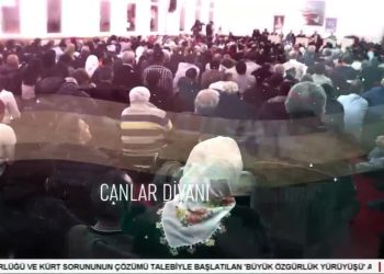 İbrahim Karakaya’nın hazırlayıp sunduğu Canlar Divanı programı Can Tv’de