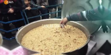 İbrahim Karakaya’nın hazırlayıp sunduğu Canlar Divanı programı Can Tv’de