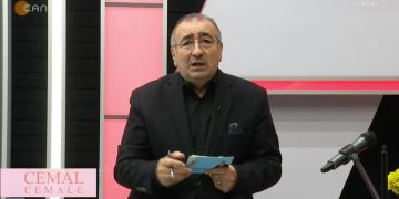 Hüseyin Kelleci’nin Hazırlayıp Sunduğu Cemal Cemale Programının Konukları: Nurettin Yeşil, Hüseyin Hayal İkilisi.