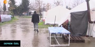 Pazarcık Eğlen köyünde yağmurun altında yaşam mücadelesi