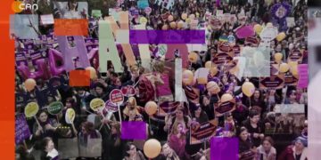 -İktidarın Kadın Politikaları.
-İktidar ÇEDES Projesiyle Ne Hedefliyor.
-Kadın Cinayetlerinde Cezasızlık Politikası.
Nergiz Güzel ile Kadın Kürsüsü’nün bu haftaki konuğu: 
-Kadın Zamanı Derneği Başkanı
Dilek Başalan