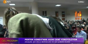 – Özel Program
– PERTEK CEMEVİ’NDE XIZIR CEMİ YÜRÜTÜLÜYOR
AXUÇAN, ŞIX DELİL BERXECAN VE ŞIX ÇOBAN OCAĞI EVLATLARI