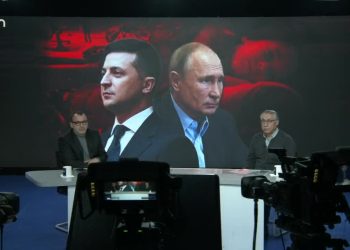 Ukrayna Rusya Savaşı ve Bölgemize Etkileri, 8 Mart’tan Newroz’a Direniş Alanları. Şükrü Yıldız ile Şah Damarı. Konuklar: Recai Aksu, Cemal Turan, Nilgün Mete