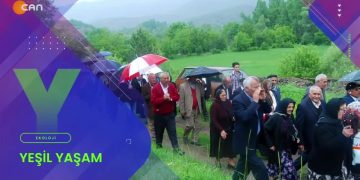 Özge Erdoğan Yeşilırmak’ın hazırlayıp sunduğu Yeşil Yaşam programının Konuğu: 
Kazdağı Doğal ve Kültürel Varlıkları Koruma Derneği Başkanı Süheyla Doğan, 
– Halilağa Bakır Madeni Projesi, 
– Kısacık Altın Madeni Projesi.