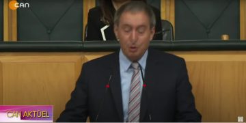 DEM Parti Grup Başkanvekili Tuncer Bakırhan Konuşuyor.