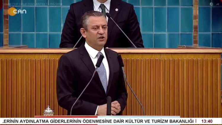 CHP Grup Toplantısı. CHP Genel Başkanı Özgür Özel Konuşuyor.