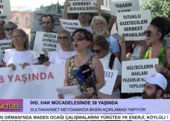 İHD, Hak Mücadelesinde 38 Yaşında, 
Sultanahmet Meydanın’da Basın Açıklaması Yapıyor.