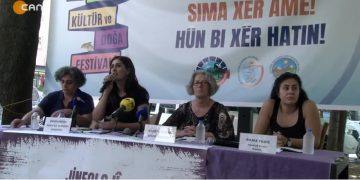Munzur Festivali 3. Gününde – ‘Jinoloji, Demokratik Siyaset Tartışıyor’ Paneli Konuşmacılar: Sebahat Tuncel, Rojda Yıldız, Kadriye Doğan, Birsen Orhan ( moderatör)