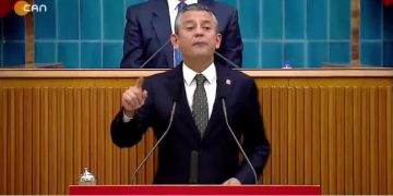 CHP Grup Toplantısı. CHP Genel Başkanı Özgür Özel Konuşuyor.