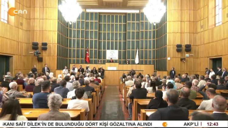 DEM Parti Grup Toplantısı, DEM Parti Eş Genel Başkanı Tuncer Bakırhan konuşuyor.