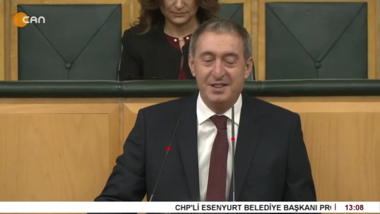 DEM Parti Grup Toplantısı, DEM Parti Eş Genel Başkanı Tuncer Bakırhan konuşuyor.