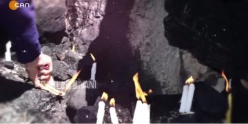 – Batman, Mardin ve Halfeti’de Kayyım Protestoları Sürüyor – İbrahim Karakaya’nın Hazırlayıp Sunduğu Canlar Divanı Programının Konukları AKD Sultangazi Pir Sultan Abdal Cemevi Başkanı Zeynal Odabaş, ABF Genel Başkanı Mustafa Aslan Ve PSAKD Genel Merkezi Hukuk Sekreteri Cafer Koluman