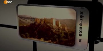 Zeynep Enhas’ın Hazırlayıp Sunduğu Çaxa We Bı Xêr Programının Konukları Veli Polat Ve Salman İnal.