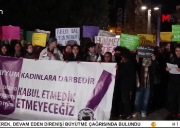 DERVİŞOĞLU BİLMELİ Kİ ALEVİLİK’DE KÜRTLÜK’DE DEVAM EDECEK,
MERSİN’DE KADINLARDAN NARİN İÇİN ADALET ÇAĞRISI ÇOCUKLARI KATLEDENLERİN PEŞİNİ BIRAKMAYACAĞIZ,
XELFETÎ BELEDİYE EŞBAŞKANLARI KAYYIMLARI GÖNDERECEĞİZ.