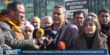 Van Büyükşehir Belediye Eş Başkanı Abdullah Zeydan’a Verilen Hukuksuz Ceza Hakkında Basın Açıklaması Yapılıyor