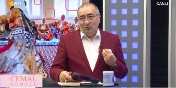 Hüseyin Kelleci ile Cemal Cemale’nin konukları Güvenç Abdal Ocağı Derneği Yönetim kurulu üyesi Ahmet Karatay, Şair Adem Karapınar ve Güvenç Abdal Ocağı dedesi Erdal Çolak, – Güvenç Abdal Ocağı’nı konuşuyoruz.