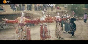 – Suriye’de Alevi Katliamı Sürüyor, 
Diren Keser’in hazırlayıp sunduğu Hak Yolu Programının Konuğu: Pir Zeynel Kete.