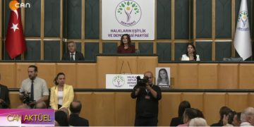 DEM Parti Grup Toplantısı, DEM Parti Eş Genel Başkanı Tuncer Bakırhan konuşuyor