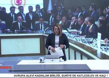 Berlin Parlementosu Önünde Suriyeli Alevi Kadınlar İçin Protesto, – Zeytinlik Katliamına Meclisten İlk Onay Verildi, Elif Sonzamancı İle Can Aktüel Ana Haber Programının Konuğu Gülseren Yoleri.