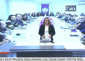 Çorum Katliamı’nın Yıldönümünde Kitlesel Açıklama: Şehir Meydanına ‘Barış Anıtı’ Dikilsin! – Dem Parti’den Açıklama: Silahsızlanmaya Dair Önümüzdeki Hafta Tarihi Adım Hazırlığı Var – İzBB’de Gözaltı 137’ye Yükseldi – Elif Sonzamancı İle Can Aktüel Ana Haber.