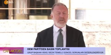 – DEM PARTİ’DEN BASIN TOPLANTISI
– GRUP BAŞKAN VEKİLİ SEZAİ TEMELLİ GÜNCEL SORUNLARI DEĞERLENDİRİYOR