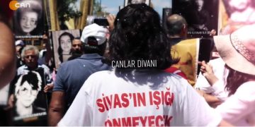 – Hacı Bektaş Veli Anma Etkinliklerinde Neler Yaşandı ?
– İbrahim Karakaya İle Canlar Divanı Programının Konukları Türkiye Alevi Federasyonu Genel Başkanı Zeynel Abidin Koç Ve Britanya Alevi Federasyonu Genel Başkanı Müslüm Dalkılıç