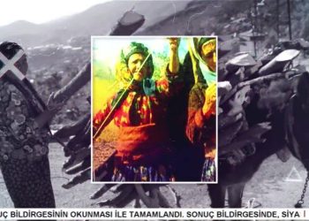 MEHMET BAYRAK’IN KÜTÜPHANESİNDE İLK YAZDIĞI KİTAPLAR